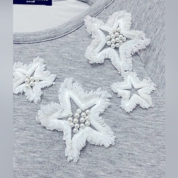 Cha cha vente women's Flowy top w/beading sheer bottom stars hem size Small - Picture 6 of 13